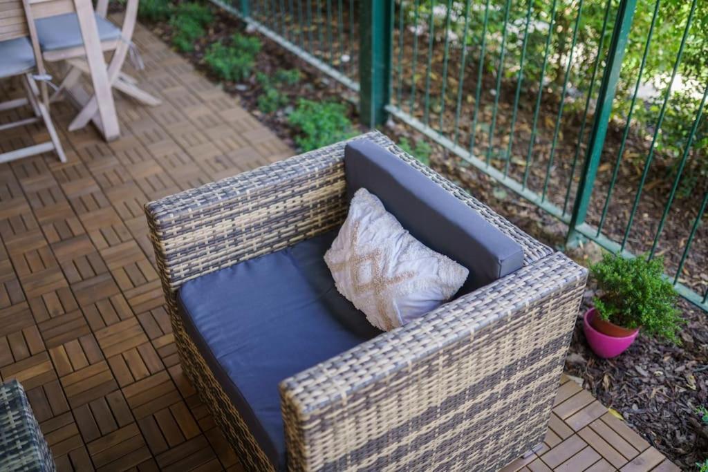 Apartamento Charm With Patio