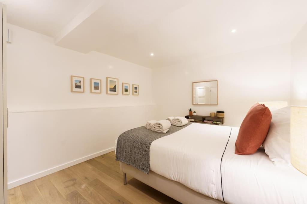 Charm With Patio Apartamento *